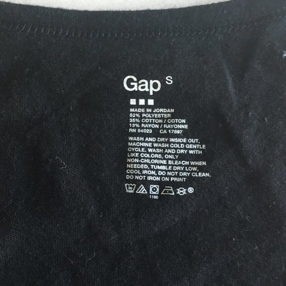 3/$20 - Gap basic black v-neck t shirt top ruching - Picture 4 of 4